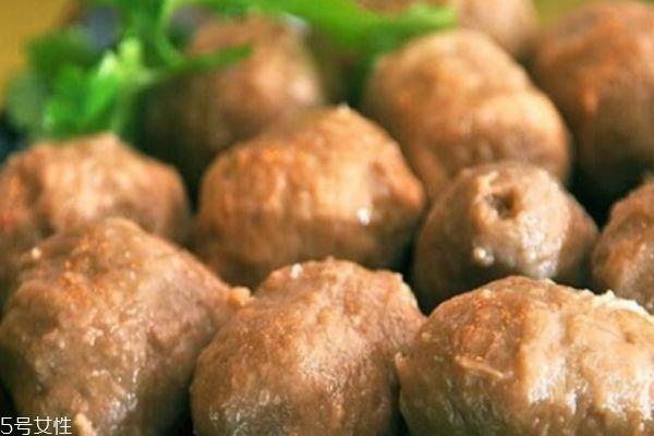 撒尿牛丸是什么肉 市场上很多假牛丸