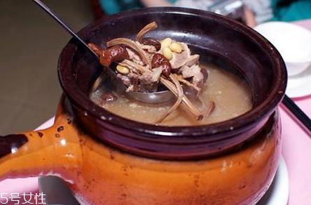 龙骨汤是什么骨头 骨头汤的食用价值