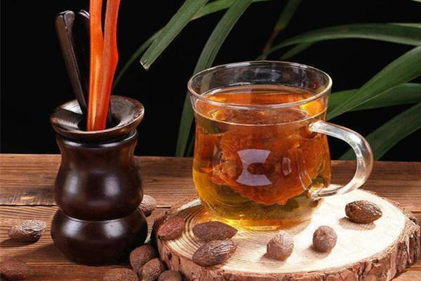 胖大海能泡水喝吗 胖大海能长期泡水喝吗