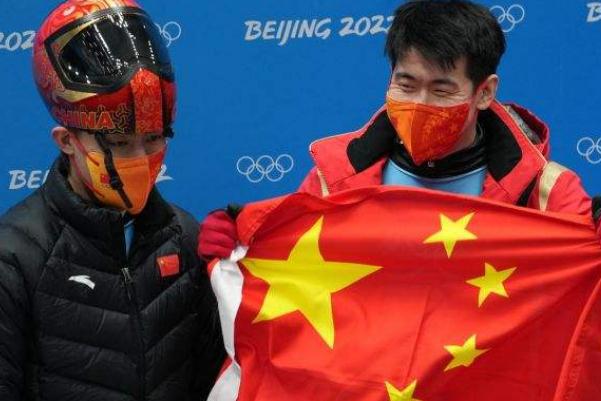闫文港最快时速达129公里 钢架雪车是哪一年列入奥运会项目