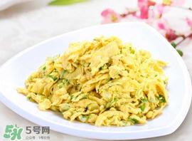 香椿炒鸡蛋有毒吗?香椿炒鸡蛋的禁忌