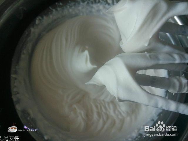 淡奶油怎么打发 打发淡奶油的技巧