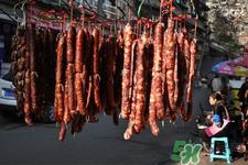 灌香肠一斤肉放多少盐?10斤肉灌香肠放多少盐?