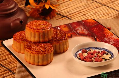 五仁月饼是哪五仁？五仁月饼是哪五种材料？