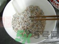 五仁月饼是哪五仁？五仁月饼是哪五种材料？