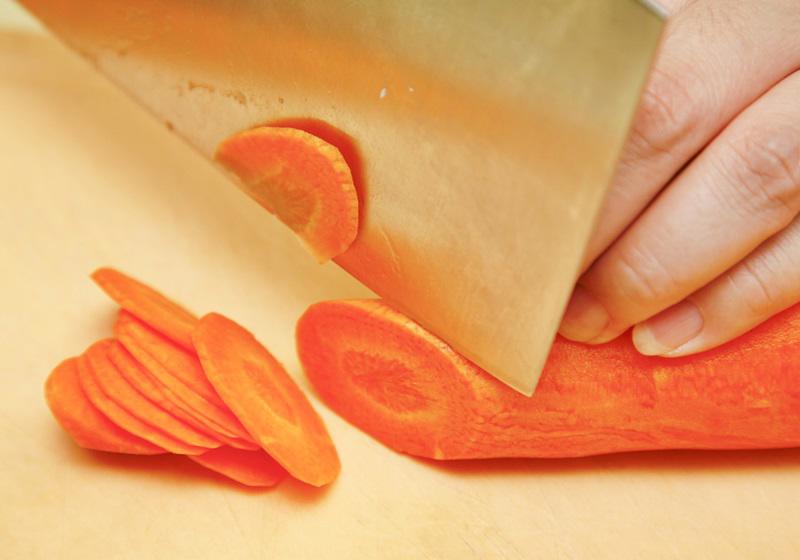 切菜刀法基本功图解 蔬菜肉类9种切法