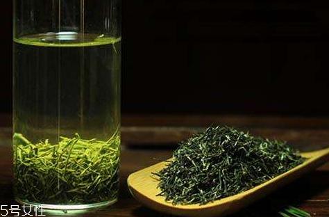 毛尖怎么泡多少度 用90℃左右开水冲泡