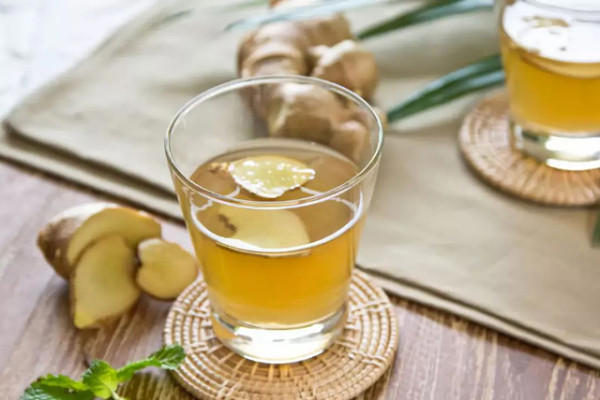 蜂蜜水什么时候喝效果最佳 蜂蜜水的正确冲泡方法