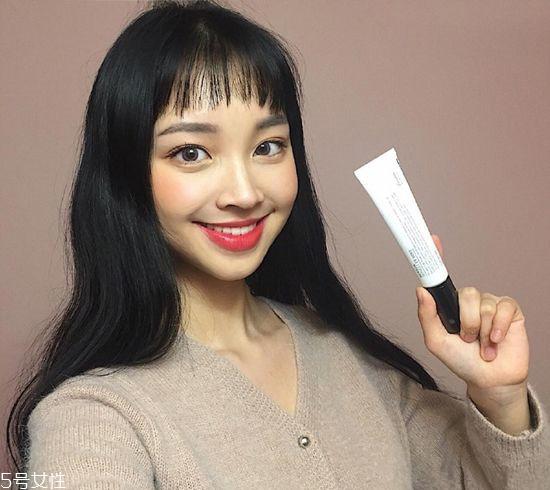 2022年流行什么刘海 合适的刘海还可以修饰脸型