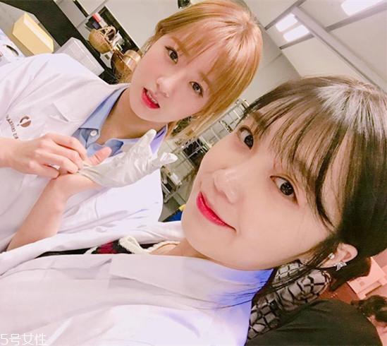 2022年流行什么刘海 合适的刘海还可以修饰脸型