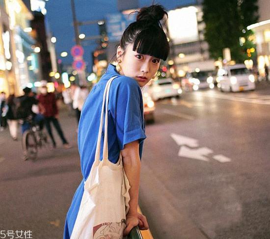 2022年流行什么刘海 合适的刘海还可以修饰脸型