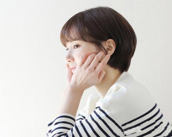 2022年流行什么刘海 合适的刘海还可以修饰脸型