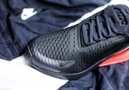nike air max 270开箱测评 带你感受耐克史上最厚气垫鞋