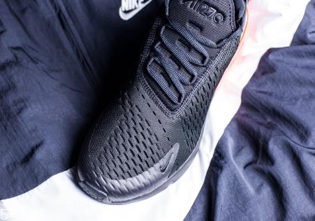 nike air max 270开箱测评 带你感受耐克史上最厚气垫鞋