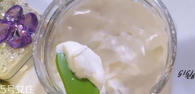 佰草集新七白面膜功效 教你辨别佰草集新七白面膜真假