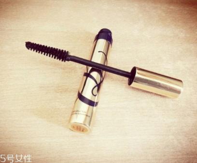 雅诗兰黛睫毛膏有几款？哪款好用？