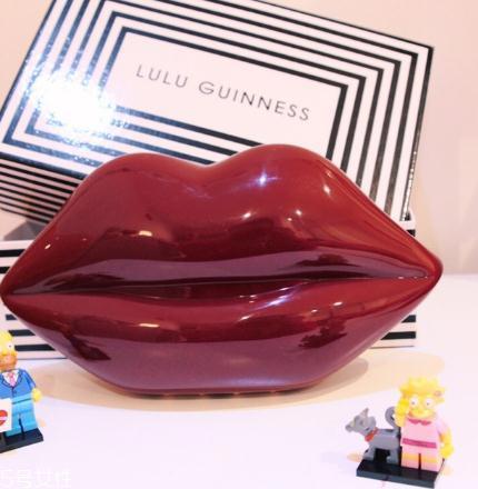 lulu guinness红唇包多少钱？这款轻奢包包一定要入