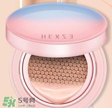 用了气垫bb还要用粉饼吗？气垫bb和粉饼的区别