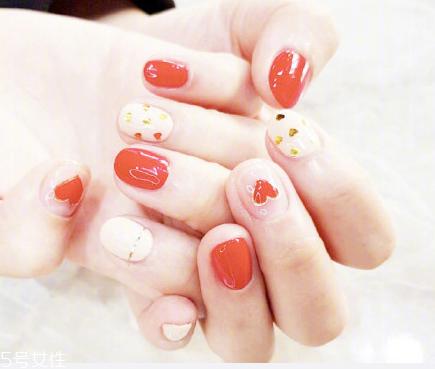 2018最新气质美甲图片红色系推荐 年轻女生红色系美甲图片