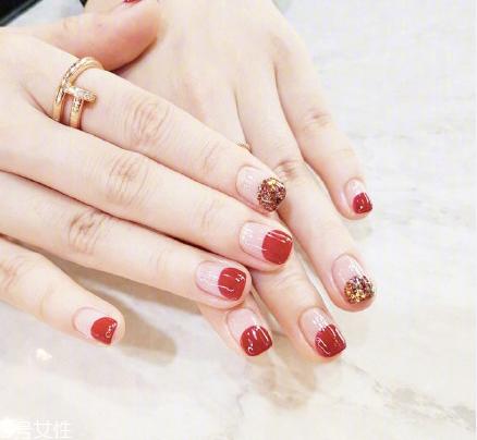 2018最新气质美甲图片红色系推荐 年轻女生红色系美甲图片