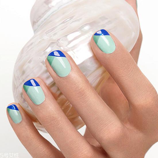 夏季美甲图片2018款式 韩国范显手白的美甲颜色图片
