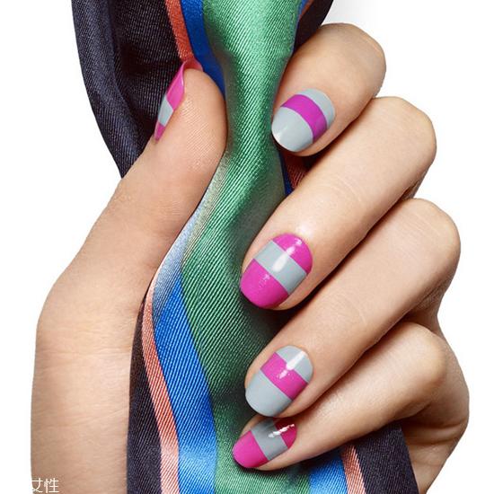 夏季美甲图片2018款式 韩国范显手白的美甲颜色图片