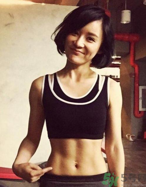 马甲线是什么意思啊?马甲线是什么样子的?