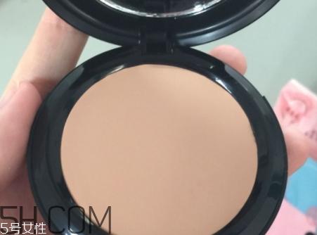 zfc粉底膏伤皮肤吗？zfc粉底膏好用吗？