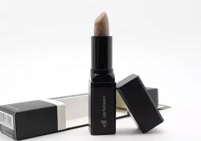 去除唇部角质用什么产品 唇部角质用什么产品去除