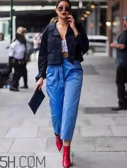 短靴配什么裤子好看？短靴怎么搭配裤子？