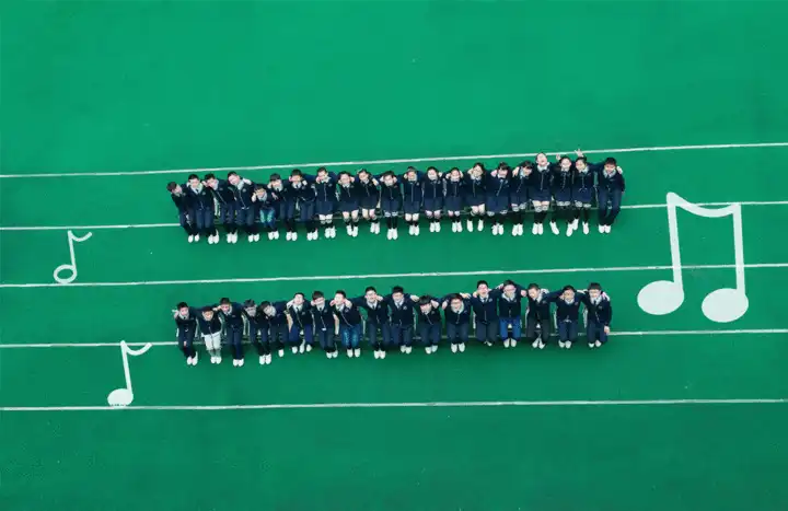 毕业照化什么妆好看 毕业季打造超上镜的妆容