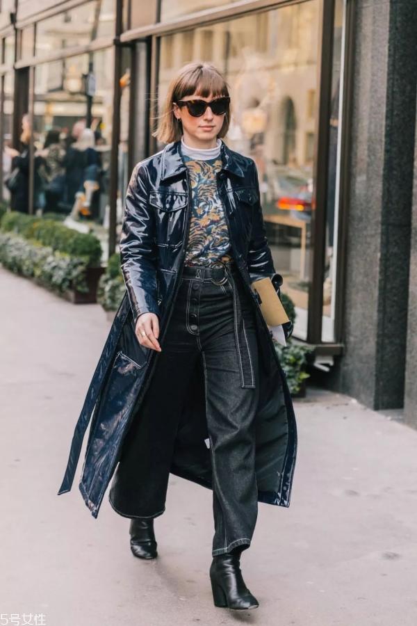 小高领如何搭配外套 高领衫怎么搭配衣服