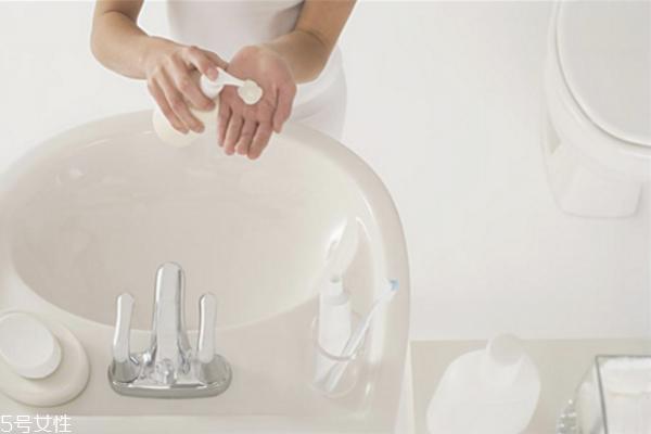 美白洗面奶哪款好 美白洗面奶推荐