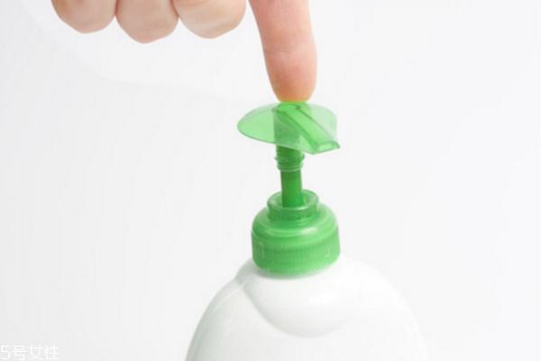 美白洗面奶哪款好 美白洗面奶推荐