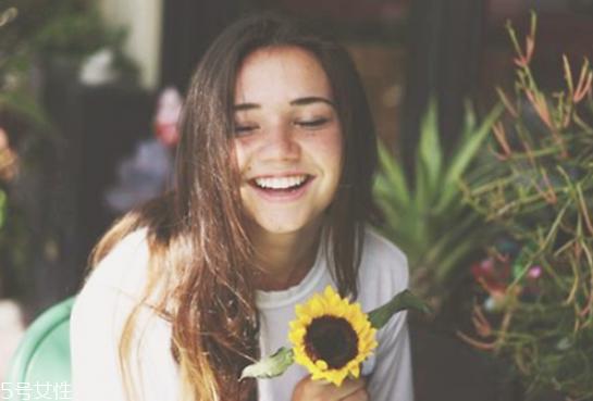 打瘦脸针一针多少钱啊 瘦脸针多少钱一针