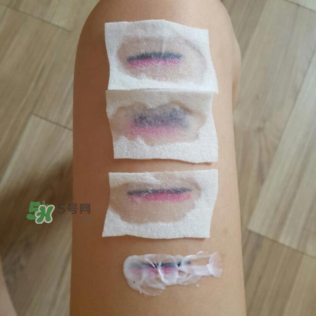 卸妆液的使用方法 卸妆液怎么用