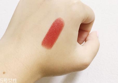 迪奥瘾诱超模漆光唇釉怎么样？人群之中你最醒目