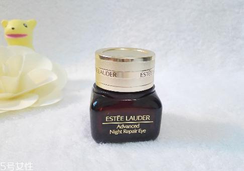 眼霜是早上用还是晚上用 眼霜多久用一次最好