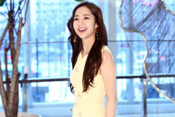 opt嫩肤有什么副作用 opt嫩肤什么人不能做