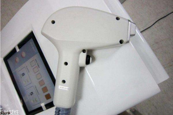 激光脱毛后还会长吗 激光脱毛能坚持几年