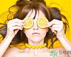 用柠檬水洗脸好吗？怎么用柠檬水洗脸