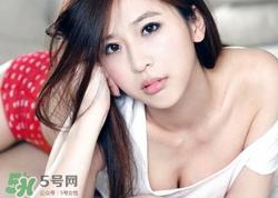 胸前长痘痘是什么原因?胸前长痘痘是怎么回事?