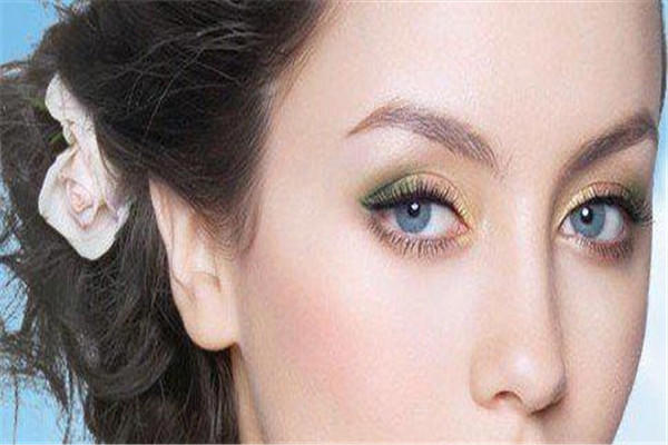 美杜莎双眼皮多久恢复 美杜莎双眼皮是什么