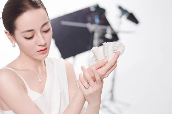 玻尿酸丰耳垂适合多大年龄做 玻尿酸丰耳垂适合人群