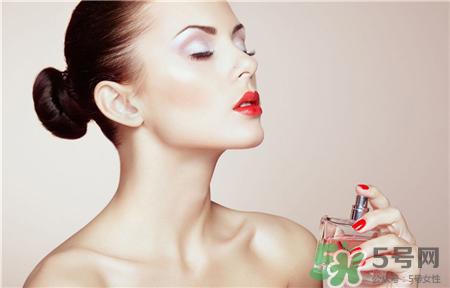 溶脂针和瘦脸针可以一起打吗?溶脂针和瘦脸针区别