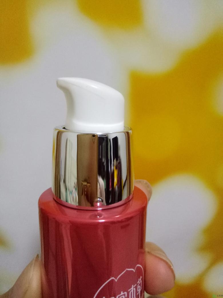 相宜本草红景天小红瓶怎么样?