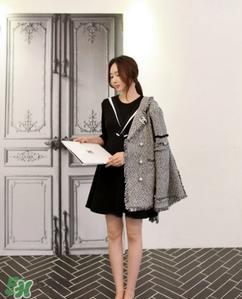 小香风外套怎么搭配？小香风外套内搭什么好看？