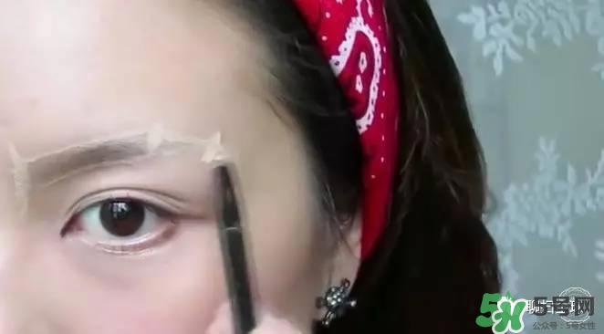 10种眼线的画法 新手眼线的画法步骤图