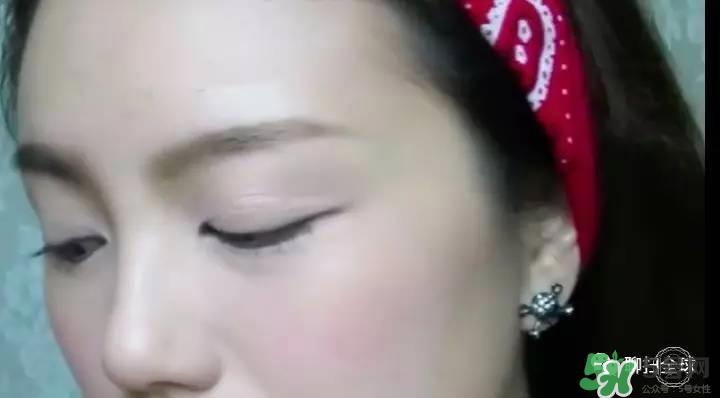 10种眼线的画法 新手眼线的画法步骤图