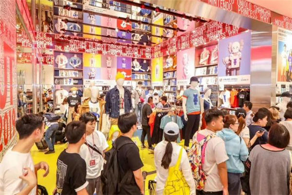 2019优衣库kaws联名多少钱 优衣库kaws会涨价吗